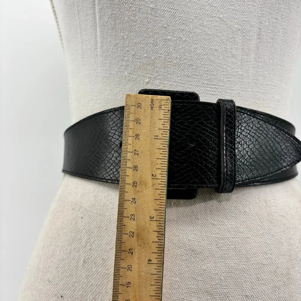 Vintage Women's Small Belt Black Faux Leather Snakeskin Texture Statement Buckle